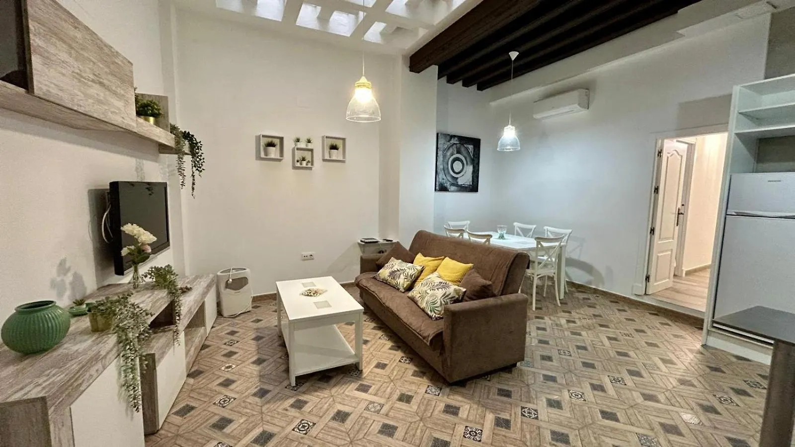 Estudio De Mia Cadiz Daire